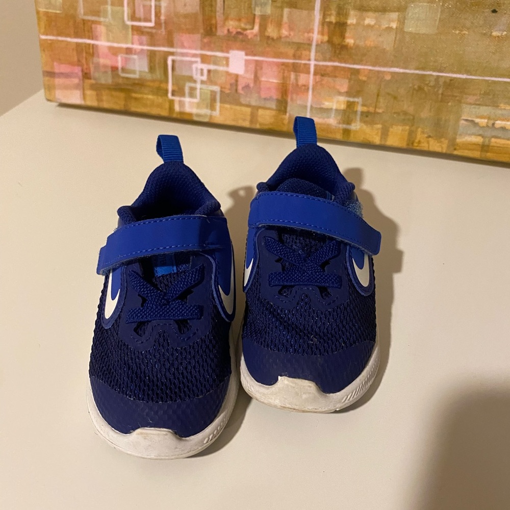 Nike Size 5C